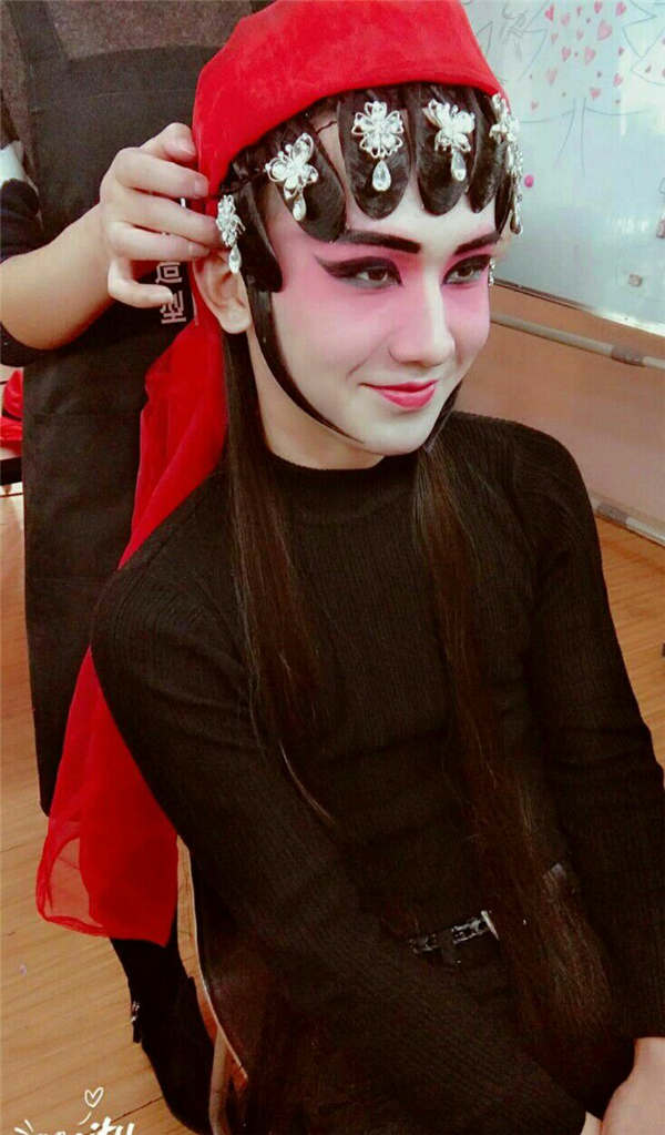 Ӱ�ӻ�ױ